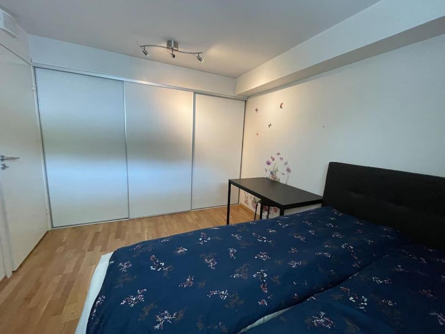 3 Sleeping Rooms For 82M2 Which Direct Traffic To Airport And City Center Bergen Bagian luar foto