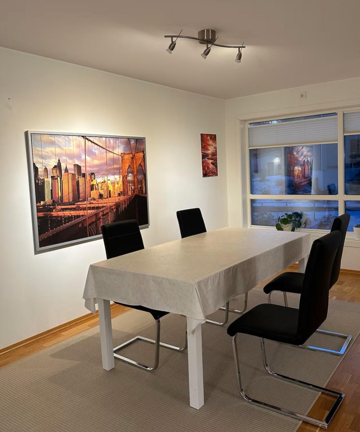 3 Sleeping Rooms For 82M2 Which Direct Traffic To Airport And City Center Bergen Bagian luar foto